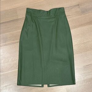 Chic Forest Green Pleather Pencil Skirt
